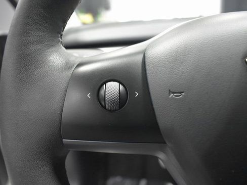 Used 2023 Tesla Model 3 Performance image 26