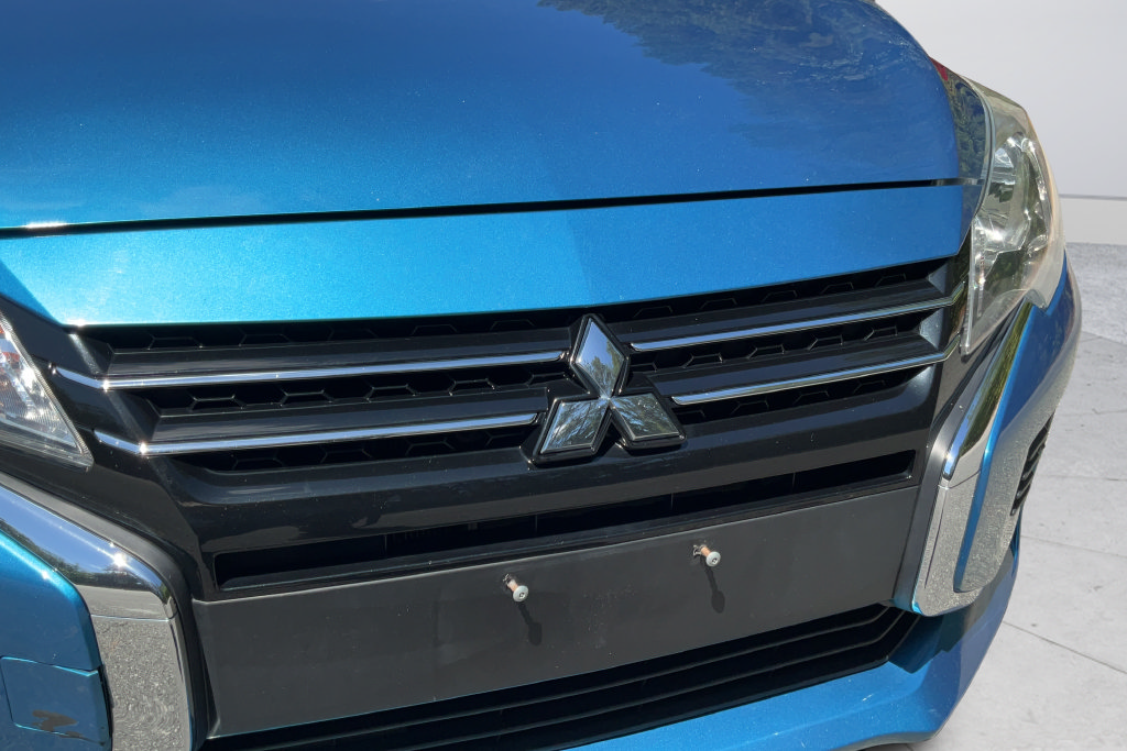 Used 2024 Mitsubishi Mirage ES FWD image 27