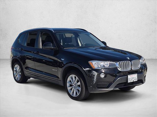 Used 2017 BMW X3 sDrive28i RWD image 3
