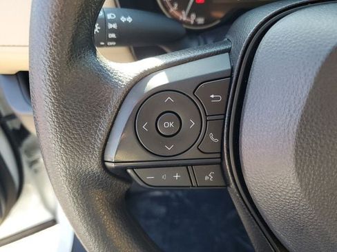 Used 2025 Toyota RAV4 LE FWD image 19