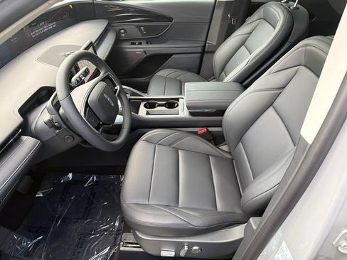 New 2026 Lincoln Nautilus Premier w/ Equipment Group 102A AWD/4WD image 10