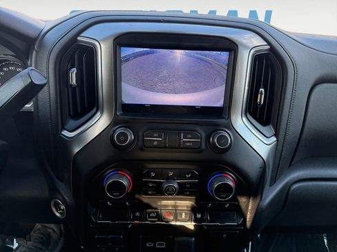 Used 2021 Chevrolet Silverado 1500 LT image 20