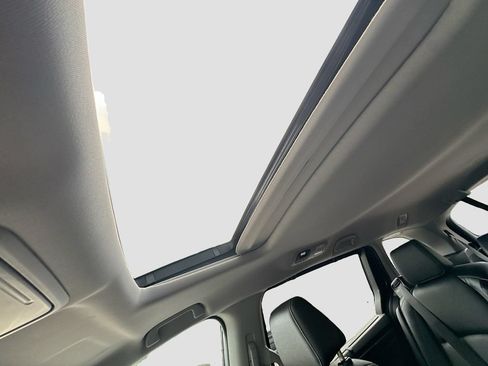 Used 2024 Honda Odyssey EX-L image 21