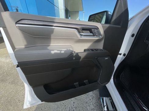 Certified 2023 Chevrolet Silverado 1500 LTZ w/ Technology Package AWD/4WD image 21