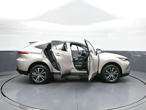 Certified 2023 Toyota Venza LE AWD/4WD image 41
