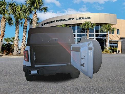 Used 2022 Ford Bronco Outer Banks image 7