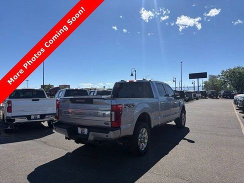Used 2021 Ford F250 Platinum w/ FX4 Off-Road Package AWD/4WD image 2