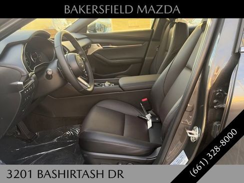 New 2026 MAZDA MAZDA3 Hatchback w/Premium Plus Pkg AWD/4WD image 9