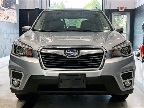 Used 2020 Subaru Forester Limited image 2