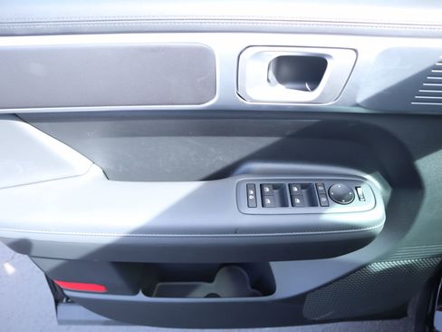 New 2026 Hyundai Santa Fe SEL FWD image 15