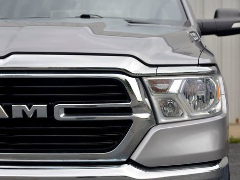 Used 2019 RAM 1500 Big Horn AWD/4WD image 12