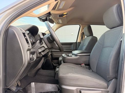 Used 2019 RAM 2500 Tradesman w/ Safety Group AWD/4WD image 25