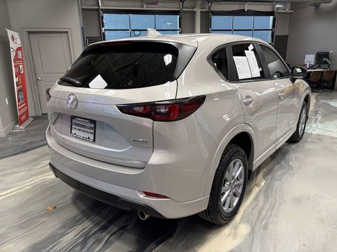 Used 2025 MAZDA CX-5 AWD 2.5 S w/ Select Package image 28
