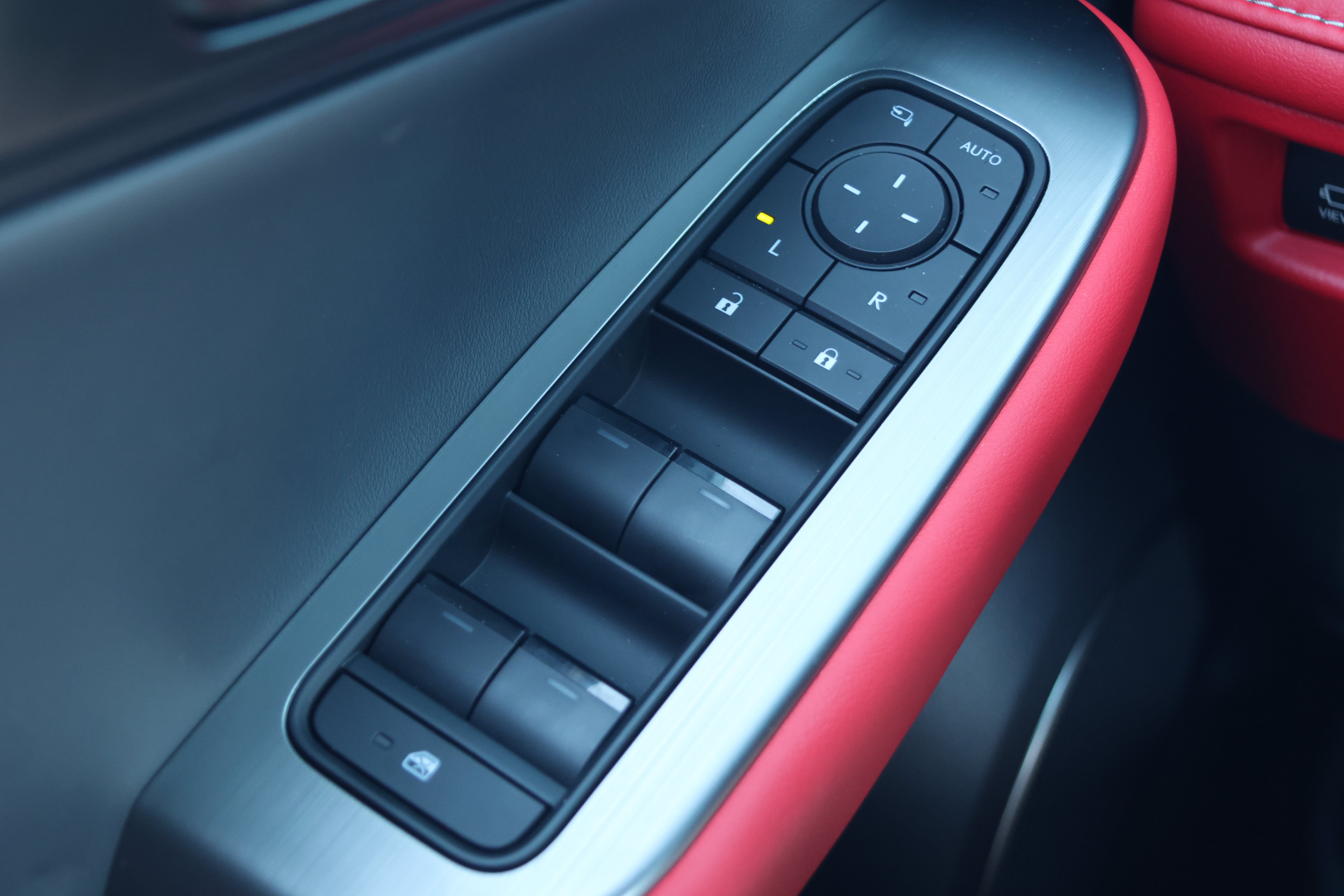 Used 2026 Lexus IS 350 F Sport w/ Technology Package RWD image 14