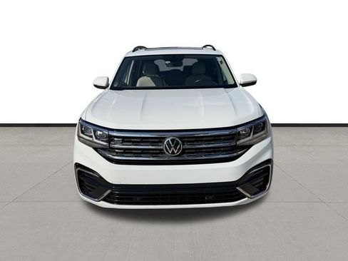 Used 2021 Volkswagen Atlas SE w/ Panoramic Sunroof Package FWD image 2
