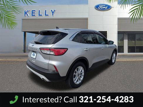 Used 2020 Ford Escape SE FWD image 6