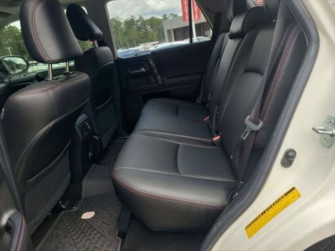 Certified 2021 Toyota 4Runner TRD Off-Road Premium w/ Moonroof Package AWD/4WD image 33