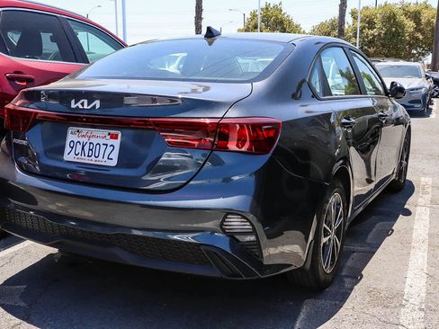 Used 2023 Kia Forte LXS FWD image 9