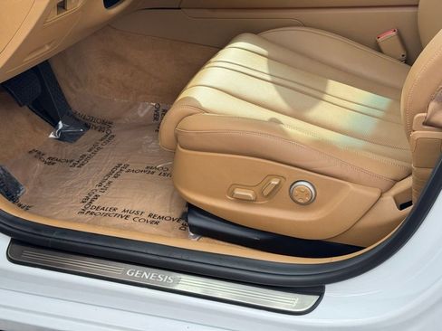 Used 2025 Genesis G80 2.5T Advanced image 24