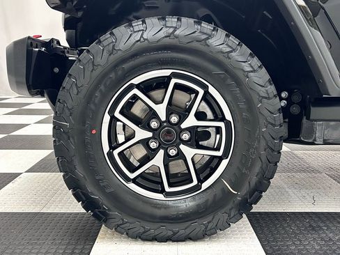 New 2026 Jeep Wrangler Unlimited Rubicon image 13