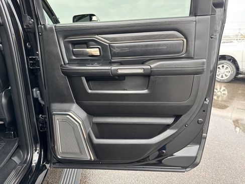 Used 2019 RAM 2500 Limited image 30