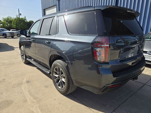 Used 2021 Chevrolet Tahoe Z71 w/ Z71 Signature Package image 3