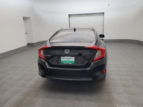 Used 2017 Honda Civic EX-T image 7