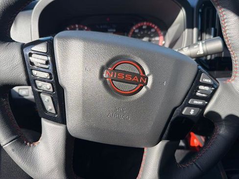 Certified 2025 Nissan Frontier Pro-X image 14