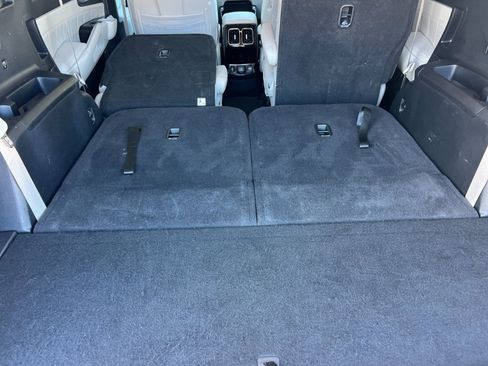 Certified 2023 Kia Sorento SX Prestige image 16