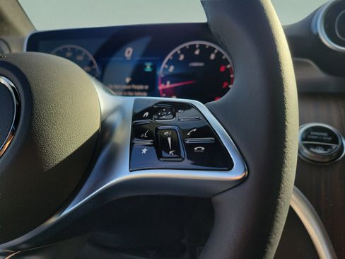 Certified 2026 Mercedes-Benz GLC 300 image 8