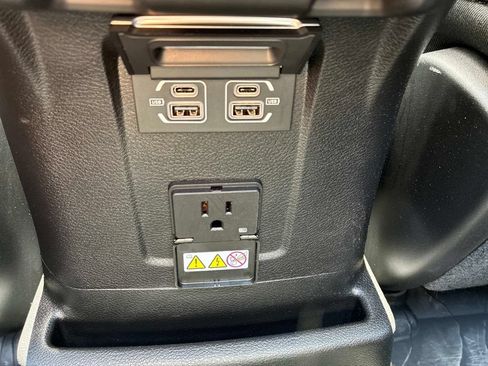 Used 2024 Jeep Wrangler Unlimited Sahara w/ Technology Group AWD/4WD image 22