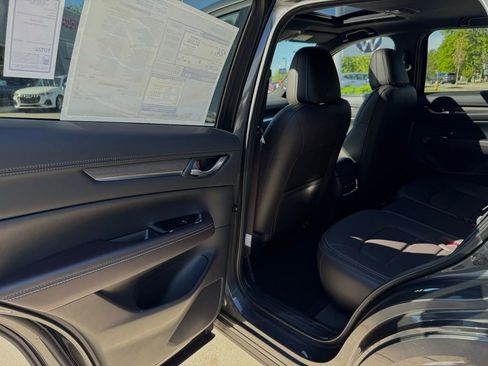 Used 2025 MAZDA CX-5 Signature image 29
