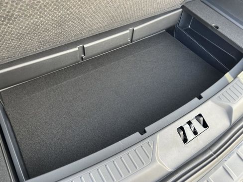 New 2025 Ford Explorer Active w/ Active Comfort Package image 44