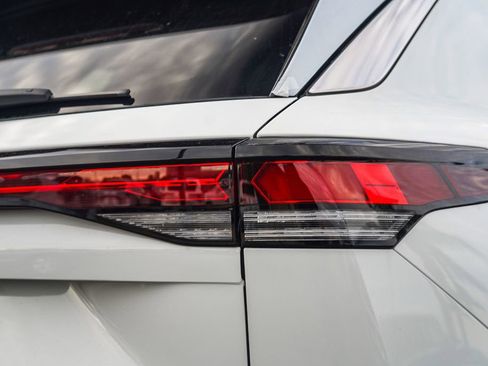 New 2025 Volkswagen Tiguan S image 11