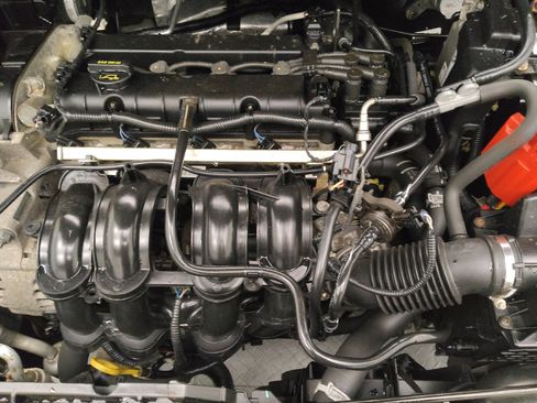 Used 2018 Ford Fiesta SE image 30