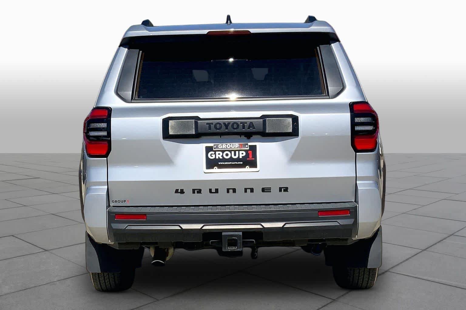 Used 2025 Toyota 4Runner SR5 RWD image 5
