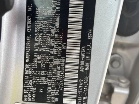 Used 2011 Toyota Venza FWD image 9