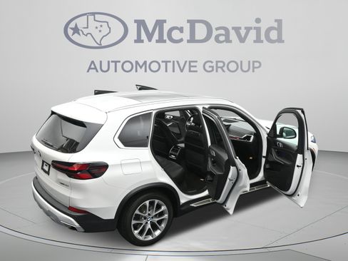 Used 2024 BMW X5 sDrive40i RWD image 49