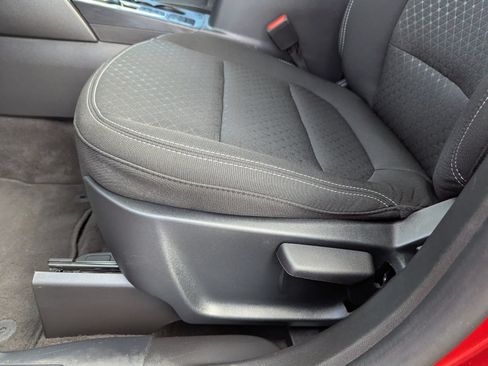 Certified 2025 Ford Escape Active FWD image 21