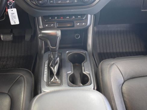 Used 2019 Chevrolet Colorado Z71 image 50