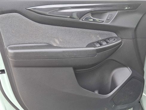 Used 2025 Chevrolet TrailBlazer LT image 12