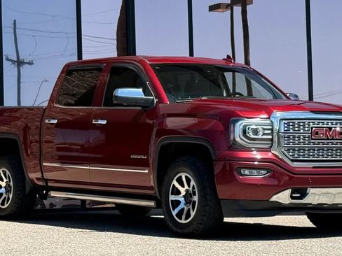 Used 2017 GMC Sierra 1500 Denali w/ Denali Ultimate Package image 17