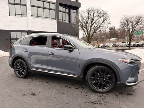 Used 2023 MAZDA CX-9 Carbon Edition image 2