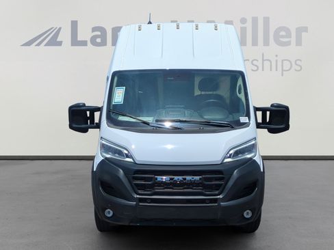 New 2024 RAM ProMaster 3500 w/ Delivery Van Package image 8