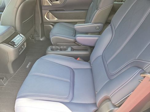 Used 2026 INFINITI QX80 4WD w/ Sport Exterior Package image 7