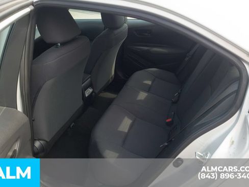 Used 2024 Toyota Corolla LE FWD image 17