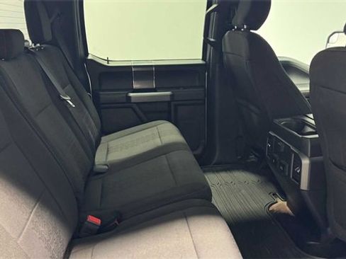 Used 2018 Ford F150 XLT w/ Equipment Group 302A Luxury image 16