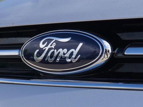 Used 2013 Ford Escape SEL FWD image 11