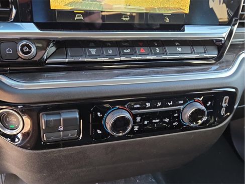 New 2025 Chevrolet Silverado 2500 LTZ image 18