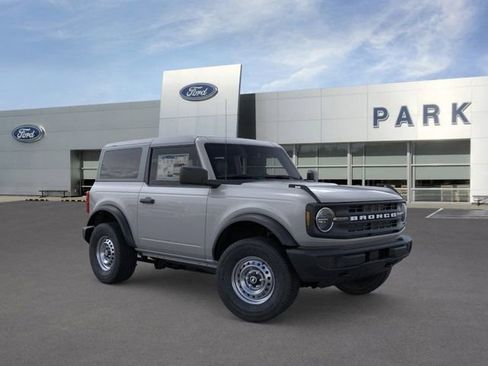 New 2026 Ford Bronco 2-Door image 7